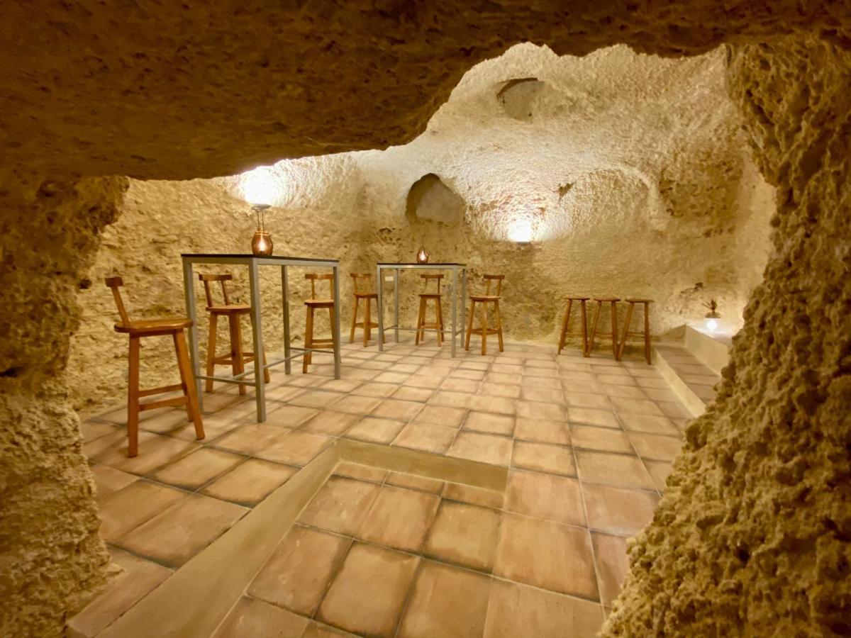 Villa Sol Casa Con Cueva Privada Y Vistas A La Iglesia Requena Buitenkant foto
